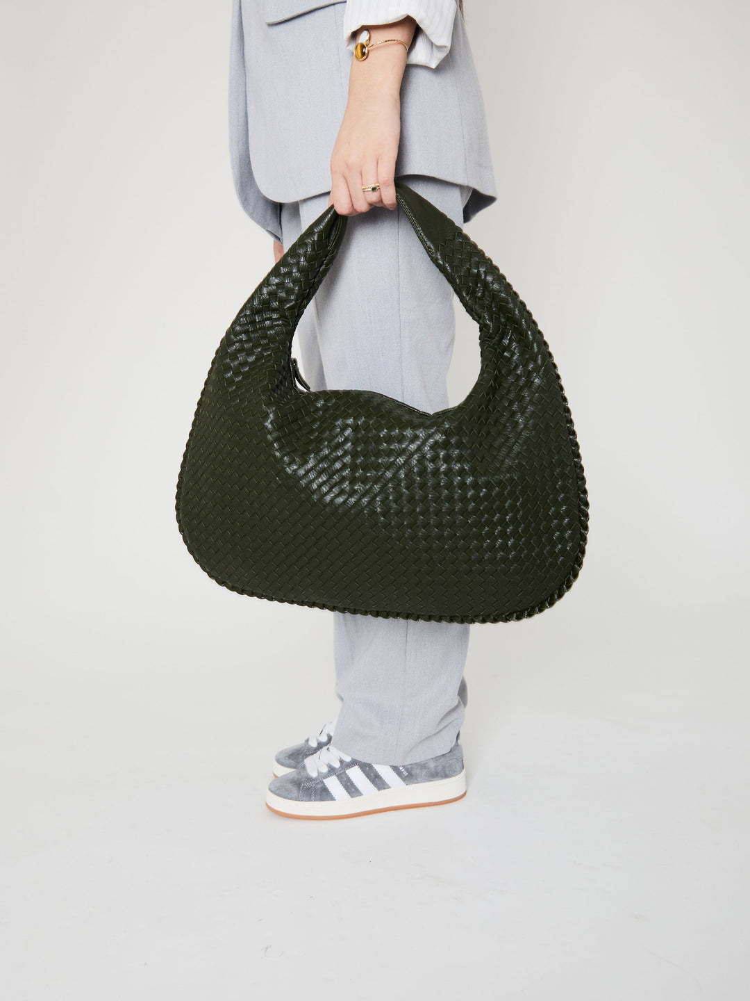 Vivella™ | Elegant Woven Handbag